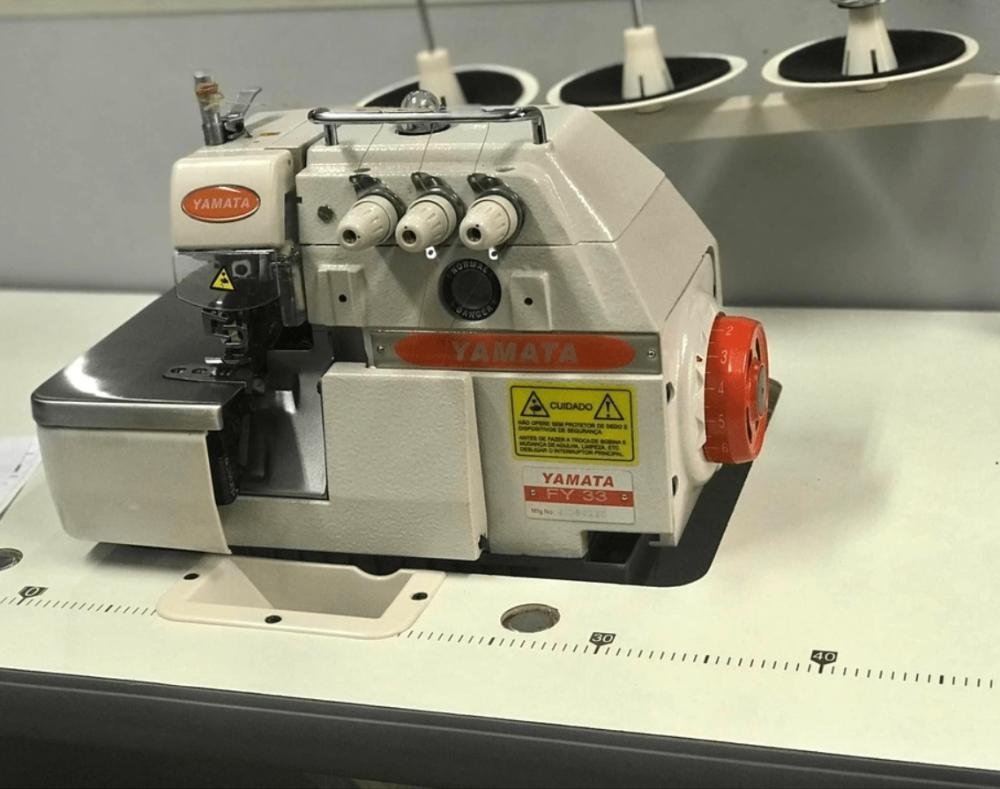 Máquina de Costura Overlock Yamata Direct Drive 3 Fios 110V