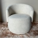 Ver imagem 1 de Poltrona Lounge Beatriz ? Bouclé Luxuoso | Moderna e Confortável para Sala, Quarto e Recepção