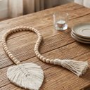 Ver imagem 2 de Colar de Mesa Decorativo em Madeira – Toque Boho Chic e Artesanal 30cm