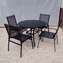 Ver imagem 1 de Conjunto Maresias - Mesa com Tampo Ripado em Alumínio com 1.0m de diâmetro e quatro Cadeiras em Alum