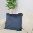 Ver imagem 2 de Capa de Almofada Glamour Decorativa Suede 50 X 50cm Azul Petroleo