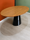 Ver imagem 1 de Mesa de Jantar Oval 160x90cm Freijó - Base Cone Preto