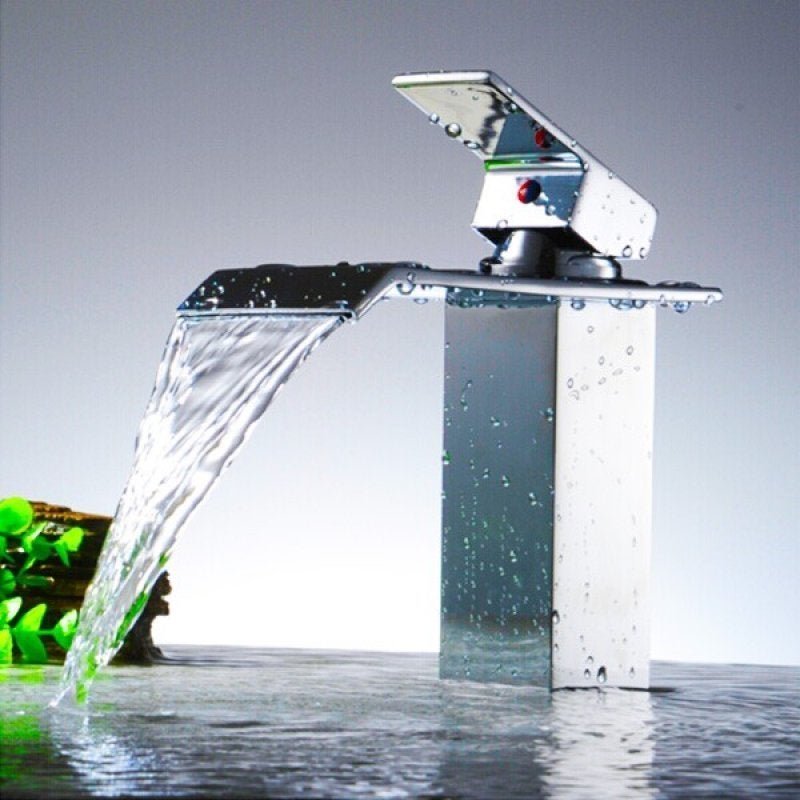 Torneira Cascata Misturador Monocomando Banheiro/Lavabo London