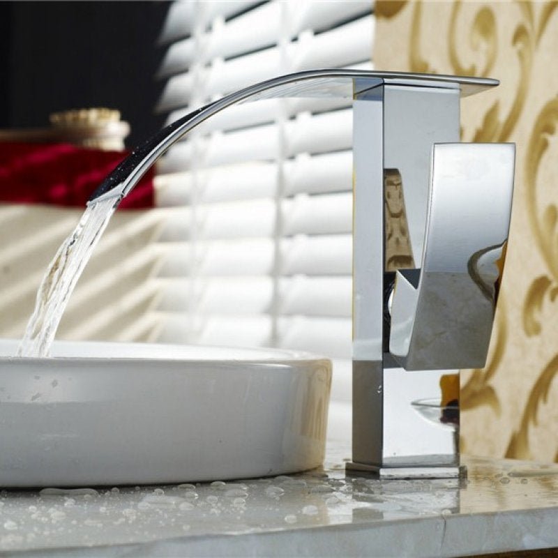 Misturador Monocomando Torneira Cascata Banheiro Lavabo Emma Bica Alta - Máxima Metais - 1