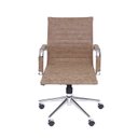Ver imagem 2 de Cadeira de Escritório Eames Esteirinha Baixa Giratória Couro Sintético Caramelo