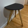 Mesa de Apoio Redonda Nuova Tripé Palito Retrô - de Parede 40cm:Preto - 4