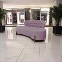 Ver mais imagens de Sofá 3 Lugares Orgânico Curvo Tókio 180cm Veludo Rosê