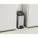 Ver imagem 3 de Lixeira Retangular Simples Inox 15 Litros 94538/215 Tramontina
