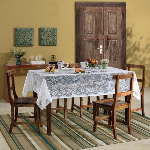 Toalha de Mesa Retangular 6 Lugares de Crochê Realeza 1,50m x 2,10m