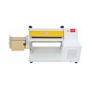Cilindro Elétrico Bivolt Branco Com Cortador De Talharim 28cm Carenagem Em Nylon Malta