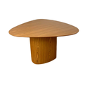 Ver imagem 1 de Mesa de Jantar Cone Orgânica Redonda 140x144 Cm Base Freijó Tampo Freijó Linn Design Decor
