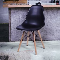 Cadeira Eiffel Eames Preta com Base em Madeira - 4 Cadeira Eiffel Eames Preta com Base em Madeira - 4