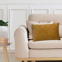 Ver imagem 2 de Capa para Almofada Drapeada em Veludo Retangular 60x40 Mostarda