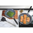 Ver imagem 2 de Frigideira Alum 24cm Profissional 20884/024 Tramontina