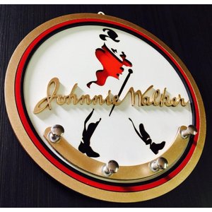 Porta Chaves Johnnie Walker Branco Em Mdf Tamanho 19 Cm