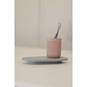 Copo Canelado em Cimento Pink