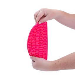 Molde de silicone para chocolate alfabeto - Oikos - 3