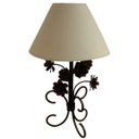 Ver imagem 1 de Abajur Quarto de Casal de Ferro Decorativo Simples Beirada de Cama - Verniz