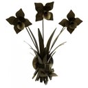 Ver imagem 2 de Arandela de Parede Área Externa com Flores de Ferro Artesanal - Verniz