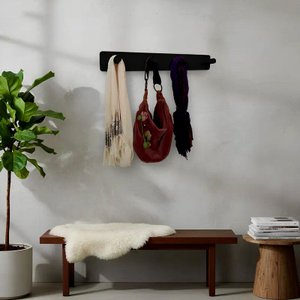 Cabideiro de Parede Porta Bolsas Mochilas Tolhas Pinos Preto Laca