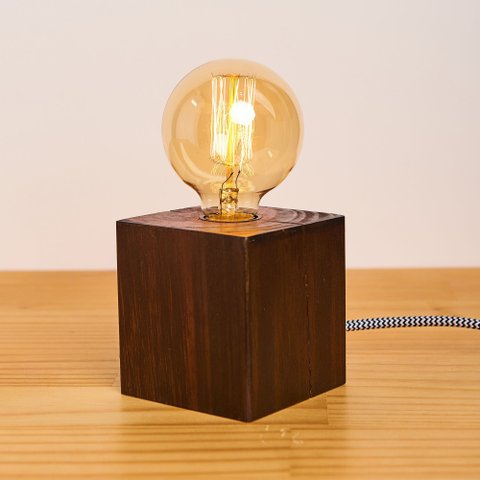 Luminária Cubo - Imbuia CASA 67 Cubo Imbuia