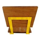 Ver imagem 3 de Banco Colonial De Metal Com Encosto de Madeira Para Decoração Cozinha - Amarelo