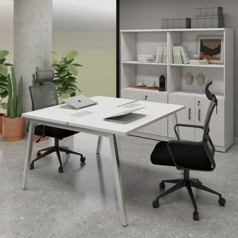 Mesa Trabalho Plataforma 1,20m 2 Lugares C/ Pés Cavalete F5 Cor:cinza
