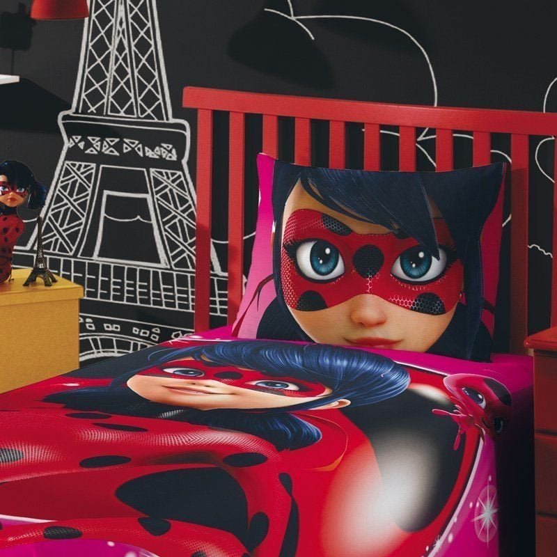 Jogo de cama estampado 'Miraculous, as aventuras de Ladybug