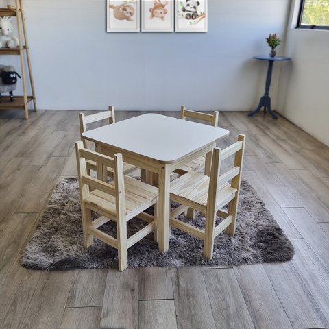 Kit Mesa + 4 Cadeiras Infantil Madeira Maciça Pinus Escolar Resistente Brincar Desenhar Educativa