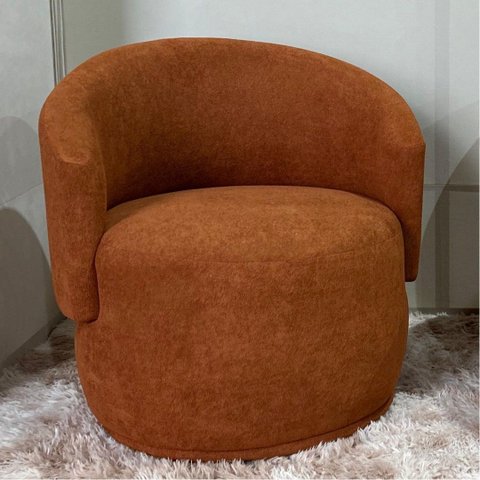 Poltrona Beatriz Bouclé ? Estopar | Conforto, Estilo e Sofisticação para Sala e Recepção