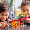 Ver imagem 6 de Lego Minecraft a Ponte Flamejante 21154