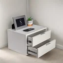 Ver imagem 2 de Mesa de Cabeceira Suspensa Off White de 2 Gavetas com 40 Cm Enviamos Montada