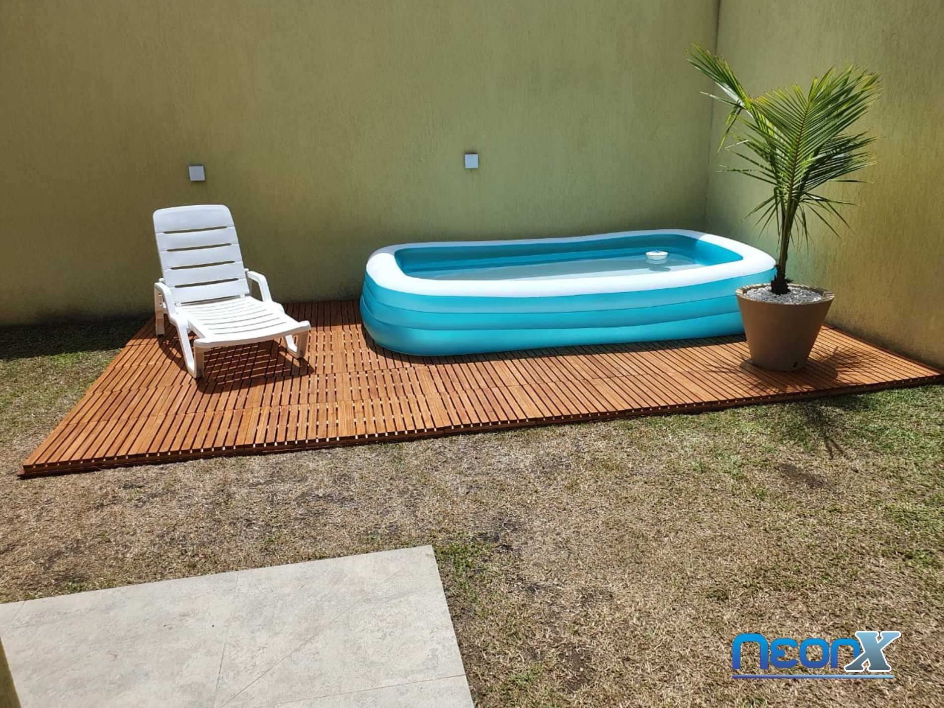 Deck de Madeira Modular 100x50cm com Pintura Neonx:osmocolor Canela Semi Tran - 4