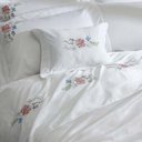 Ver imagem 3 de Jogo de Cama King 300 Fios Camellia Bordado - Marken Fassi Branco