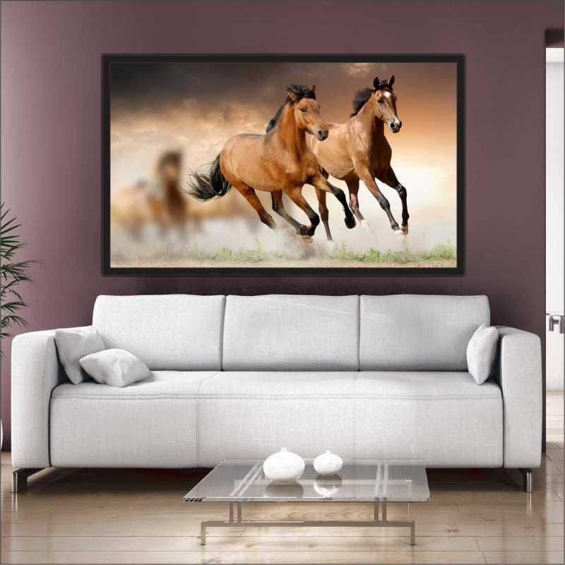 Quadro Decorativo 120x90 Moldura De Madeira Cavalo De Frente