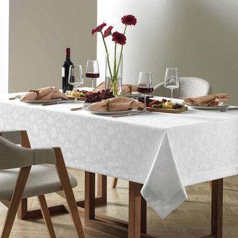 Toalha de Mesa Retangular 165x220cm Easy Wash Victória - Karsten Branca