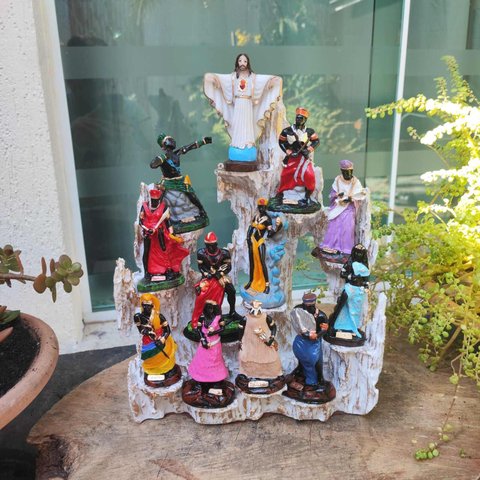 Altar Congá com 12 Orixás de 10 Cm Umbanda Branco Dourado