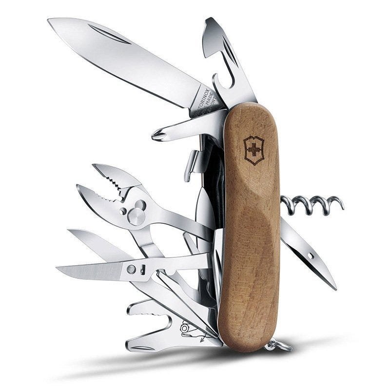 Canivete Victorinox Delemont Evolution Wood S557 2.5221.S63