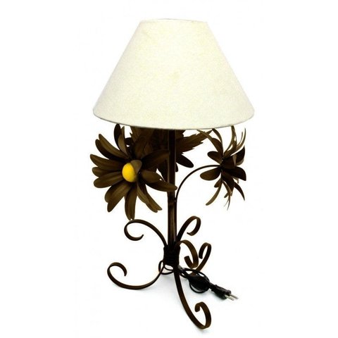 Abajur Artesanal em Ferro de Canto de Quarto com Flores e Cúpula - Verniz