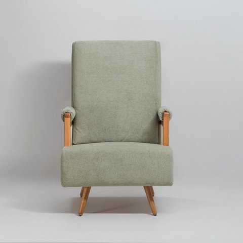 Poltrona de Amamentação Pés Madeira Mila