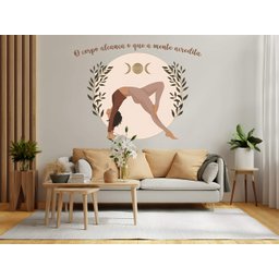 Adesivo de Parede o Corpo Alcança:70 X 52 Cm - 1