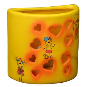 Arandela Artesanal Retrô Cerâmica Infantil Coracao Amarela