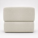 Ver imagem 2 de Kit 2 Puffs Decorativos Aloy Bouclé Premium Assento Extra para Sala Quarto Design Moderno Bege