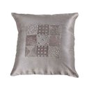 Ver imagem 1 de Capa de Almofada Decorativa Bordada Cinza com Miçangas e Pedrarias – 30 x 30 cm