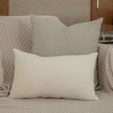 Ver imagem 2 de Almofada Veludo Offwhite Retangular:Completa