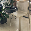 Ver imagem 2 de Cadeira Laryssa Polipropileno Jantar Recepção Varanda Jardim Externa