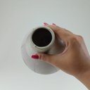 Ver imagem 3 de Vaso Tongass Decorativo Cachepô Enfeite 8x15x15cm Cerâmica Cinza