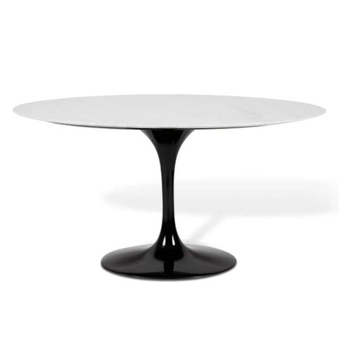 Mesa Saarinen Oval Carrara 120x80cm - Base Preta