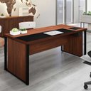 Ver imagem 1 de Mesa de Escritório Diretor com Caixa de Tomadas Objetos 180cm Corporate Louro Preto Marrom