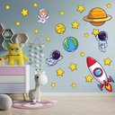 Ver imagem 4 de Adesivo Astronauta Foguete Estrelas de Parede Decorativo